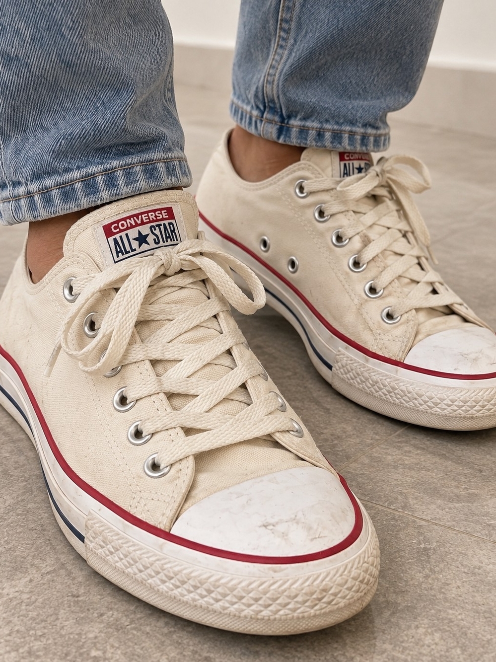 Converse Chuck Taylor All Star Men White Low Top Canvas Sneakers